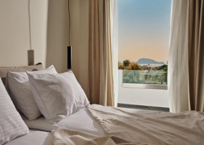 Amaroo Suites
